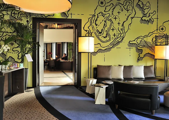 Hotel Square Parigi