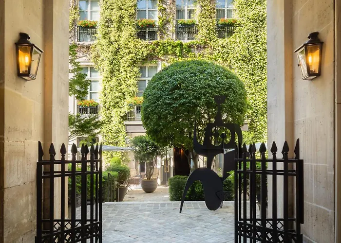 Le Pavillon De La Reine & Spa, Place Des Vosges Parigi